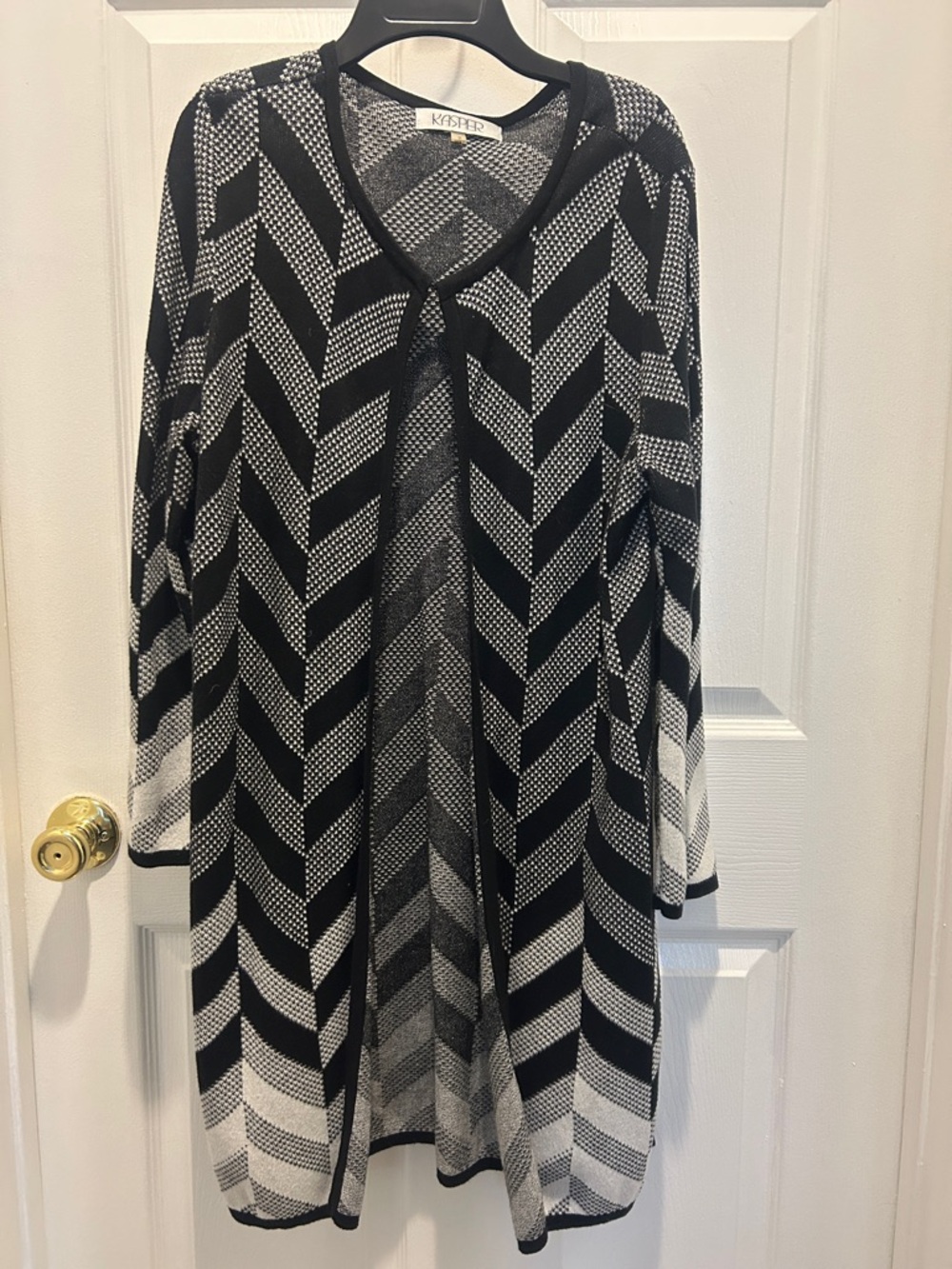 Kasper Black & White Chevron long Open Cardigan
